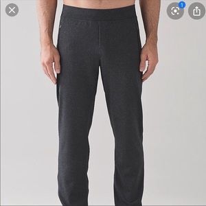 Lululemon discipline pants Size L  29”inseam